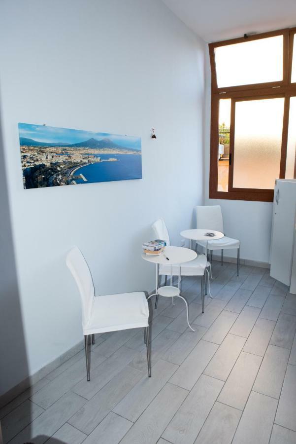 B&B Le Isole Napoli Dış mekan fotoğraf