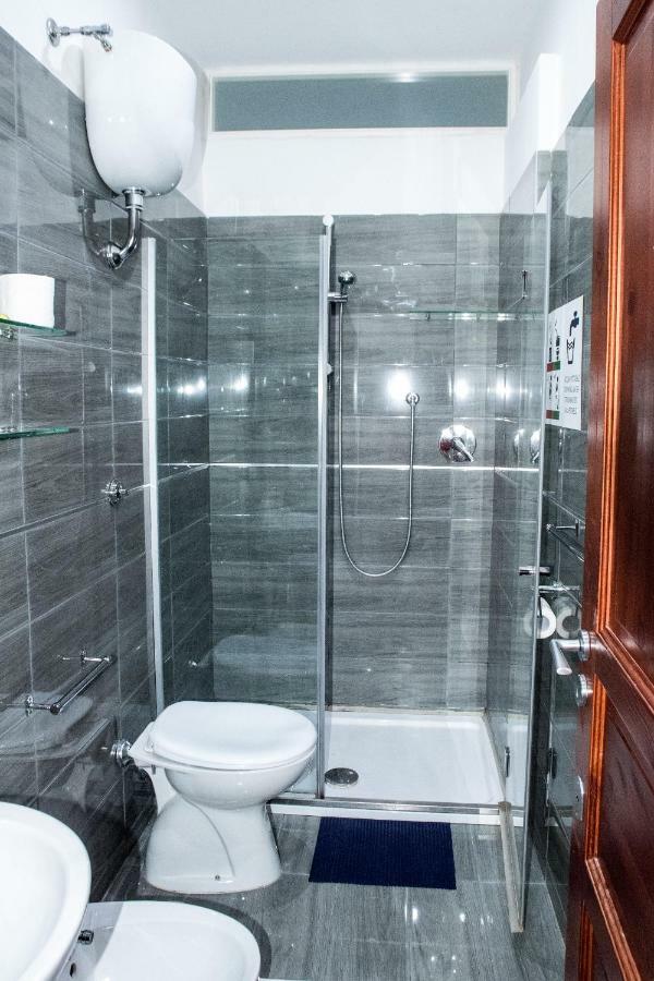 B&B Le Isole Napoli Dış mekan fotoğraf